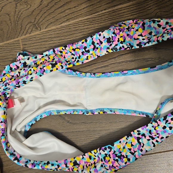 Victoria Secret Bikini Bottom - Picture 6 of 6